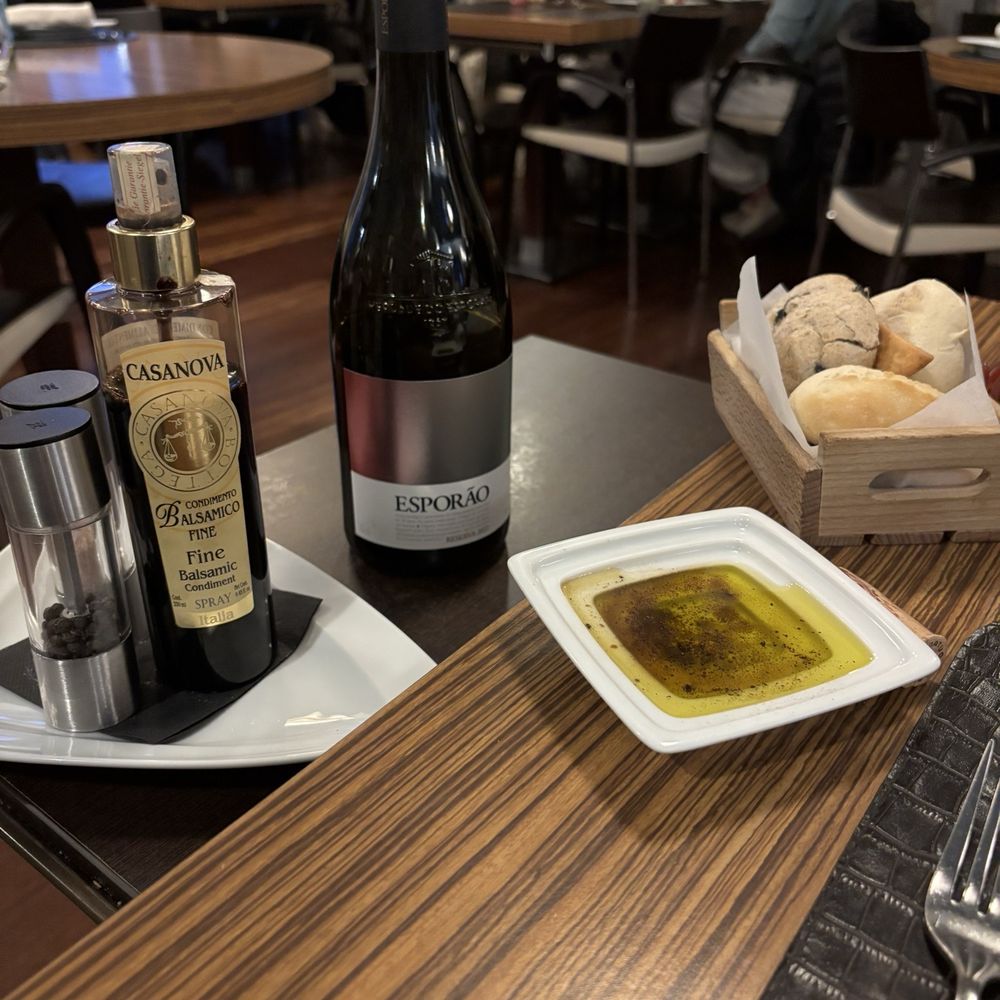 La Ricotta - Excellent olive oil and balsamic vinegar - Italian Near Me - Porto, 13