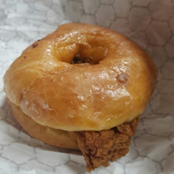 Do-Rite Donuts & Chicken - Sweet Heat with non-spicy chicken - Donuts Near Me - Chicago, Illinois Do-Rite Donuts & Chicken - Sweet Heat with non-spicy chicken - Donuts Near Me - Chicago, Illinois
