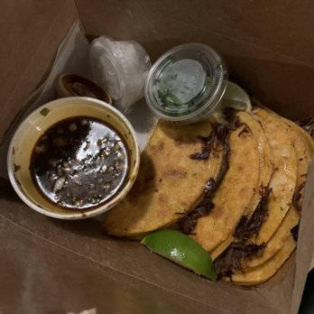 Maria's Taqueria - Mexican Near Me - Boston, Massachusetts