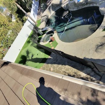 Aqua Blasting Power Washing - Rain gutter after - Pressure Washers Near Me - Fallbrook, California