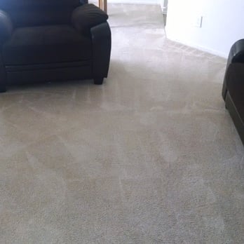 Chapman Carpet Cleaning - This is where my area rug usually is. It's all the same color again!! :) - Carpet Cleaning Near Me - Garden Grove, California