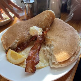 Donner Lake Kitchen - Flapjacks with eggs and bacon - Breakfast & Brunch Near Me - Truckee, California Donner Lake Kitchen - Flapjacks with eggs and bacon - Breakfast & Brunch Near Me - Truckee, California