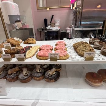 Cafe Lola - Bakeries Near Me - Las Vegas, Nevada