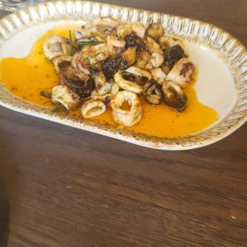 Cordelia Fishbar - Grilled calamari.  Absolutely delicious!!! - Seafood Near Me - Washington, DC, District of Columbia