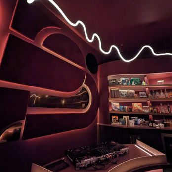 ALTER EGO - Updated May 2025 - 86 Photos & 47 Reviews - 420 S Nebraska