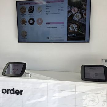Crumbl - Union City - Kiosk - Bakeries Near Me - Union City, California