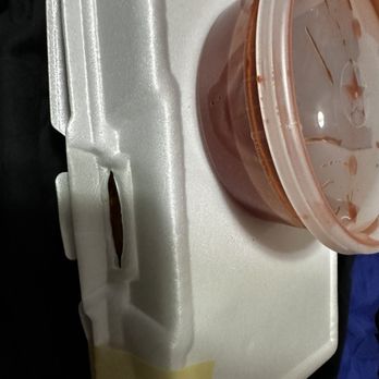 Star Chinese Restaurants - a plastic container with a plastic lid - Chinese Near Me - Hartford, Connecticut Star Chinese Restaurants - a plastic container with a plastic lid - Chinese Near Me - Hartford, Connecticut