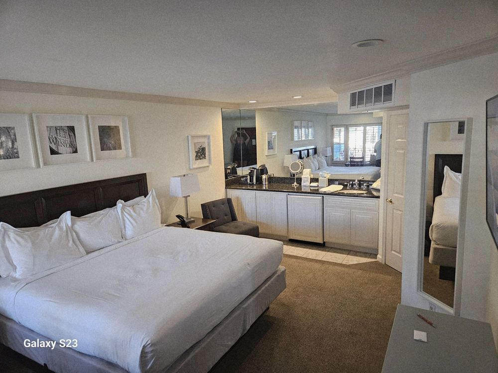 Saratoga Oaks Lodge