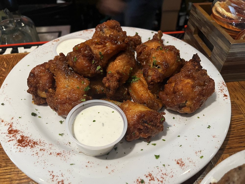 Food from The General Historic Bar