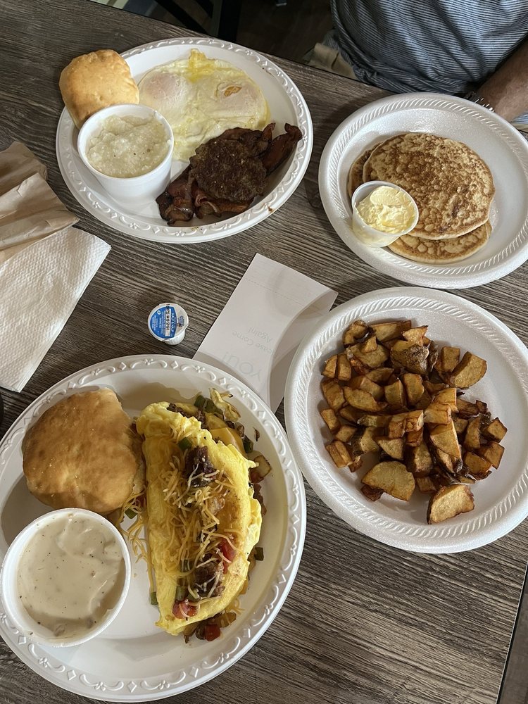 Food from Sautee Trail Cafe