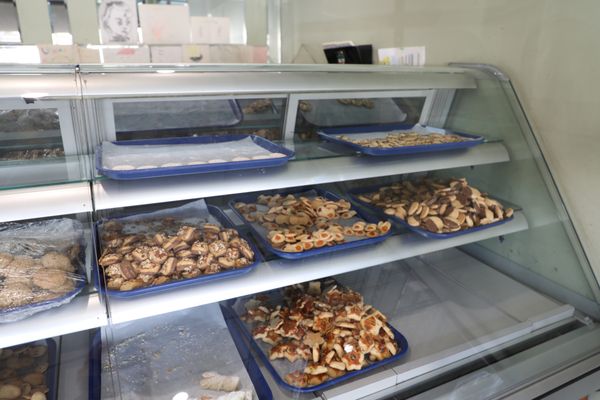Rex Bakery by null