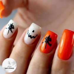 Le Luxe Nail Lounge