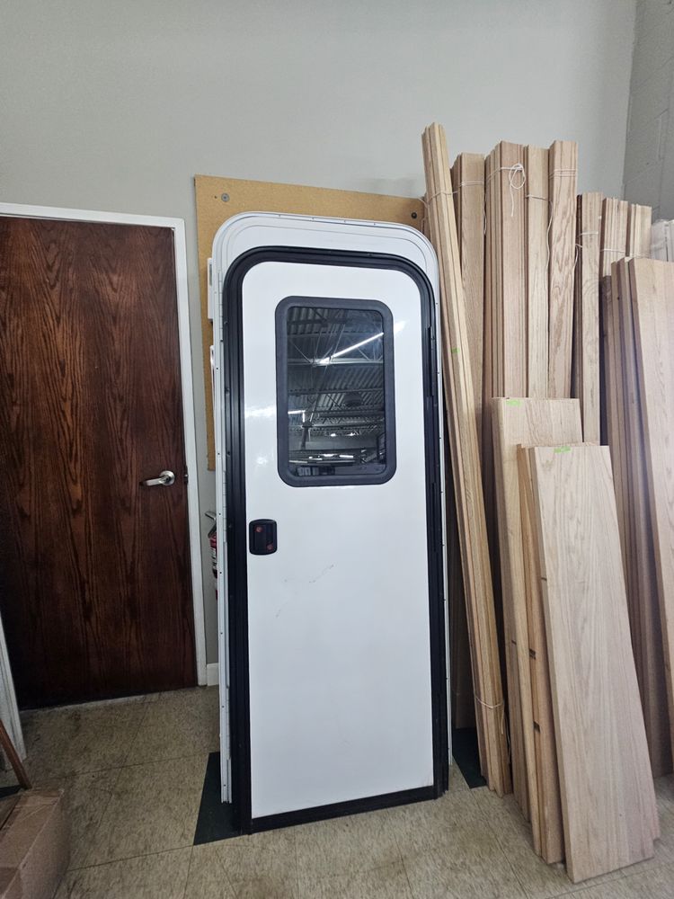 4 CORNERS LIQUIDATION Updated July 2024 10 Photos 6020 Fenton Rd