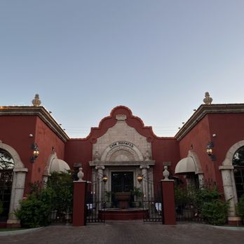 Cafe Monarch - New American Near Me - Scottsdale, Arizona
