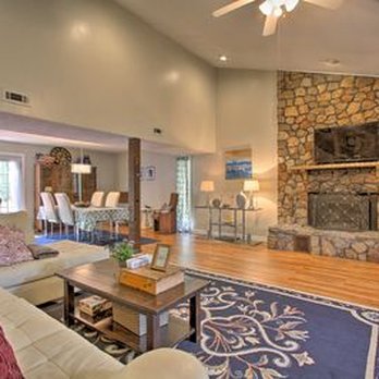 The Trojan Lodge - Vacation Rentals Near Me - Troy, Alabama The Trojan Lodge - Vacation Rentals Near Me - Troy, Alabama