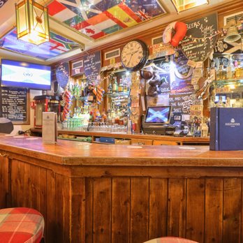 The Highlander - Pubs Near Me - Paris, 75