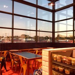 Provigo - The cafeteria seating area