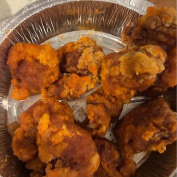 Landmark Grill - boneless buffalo wings - Wine Bars Near Me - Lagrangeville, New York