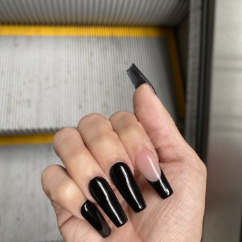 Modern Nails Lounge Spa - Nail Salons Near Me - Austin, Texas