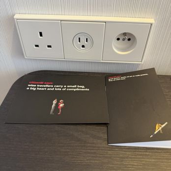 citizenM Gare de Lyon Hotel - They actually have both the European outlet along with the American version - Hotels Near Me - Paris, 75