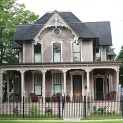 The Lewis House Bed & Breakfast