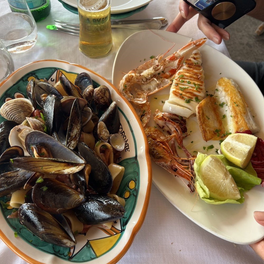 Le Tre Sorelle - Italian Near Me - Positano, SA