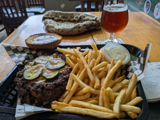 Monster Smash Burgers by null