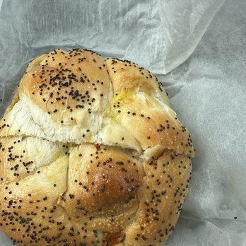 Stasio's - Egg and cheese on a roll - Italian Near Me - Orlando, Florida