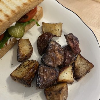 Darlin's Diner - Suppose to be potatoes... - Breakfast & Brunch Near Me - Flatonia, Texas Darlin's Diner - Suppose to be potatoes... - Breakfast & Brunch Near Me - Flatonia, Texas