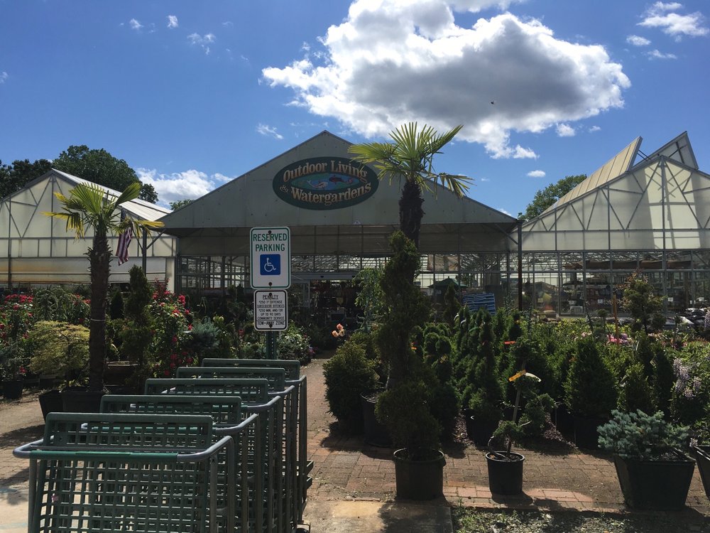 OUTDOOR LIVING & WATERGARDENS Updated September 2024 1627