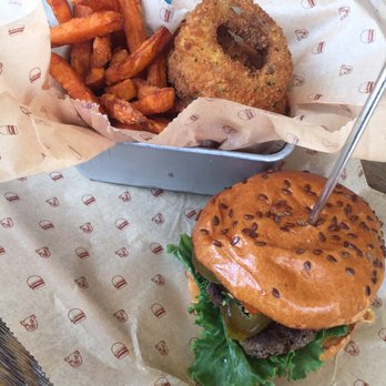Bareburger - Short North - El matador burger with side of rings and sweet fries - Burgers Near Me - Columbus, Ohio