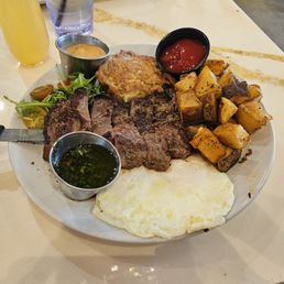 Crab Cake Benedict