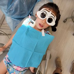 Glen Rock Dental - The Dr put Olaf sunglasses on my daughter lol