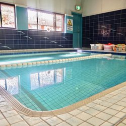 Col Jones Swimming Academy - Perfect for beginners