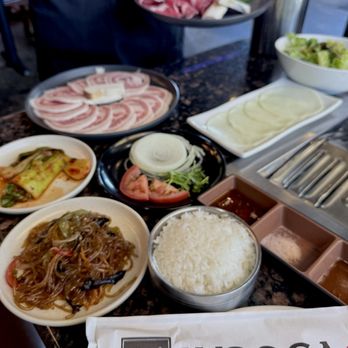 Wooga Premium Korean BBQ - Prime Pork Belly BBQ and Beef Brisket BBQ... - Korean Near Me - Cupertino, California