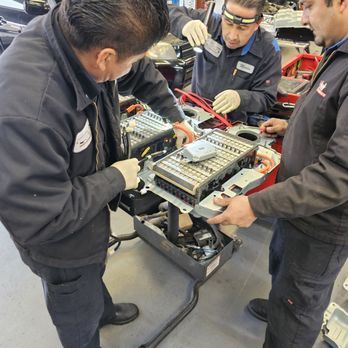 Dicks Automotive - Auto Repair Near Me - Clovis, California