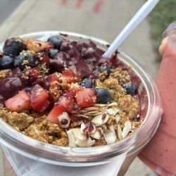 Ju-C Bar - Super Acai Bowl