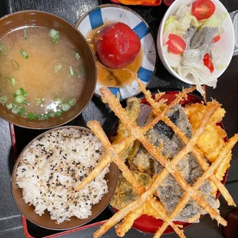 IT Show - Signature tendon tempura set - Ramen Near Me - Palisades Park, New Jersey IT Show - Signature tendon tempura set - Ramen Near Me - Palisades Park, New Jersey