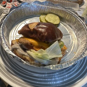 Wally's - Gardein Chicken & Avocado Sandwich. 8/10, good sandwich but patty was slightly freezer burned. - New American Near Me - Surf City, New Jersey