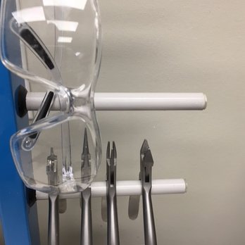 True Fit Denture Centre - Health & Medical Near Me - Surrey, British Columbia