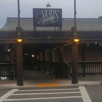 Skates On The Bay - Entrance - Seafood Near Me - Berkeley, California