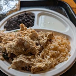 Taqueria Los Güeros - Chicken fajita I ordered. It was very tasty. The onions and peppers are under the shredded chicken.