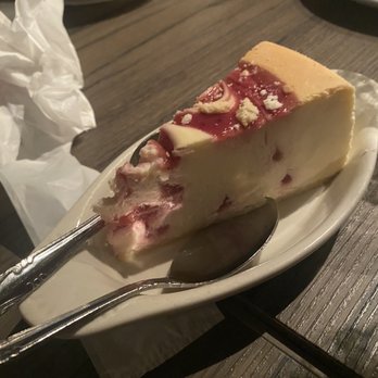 Bungalow Bar - Cheesecake - American Near Me - Seaside, New York Bungalow Bar - Cheesecake - American Near Me - Seaside, New York
