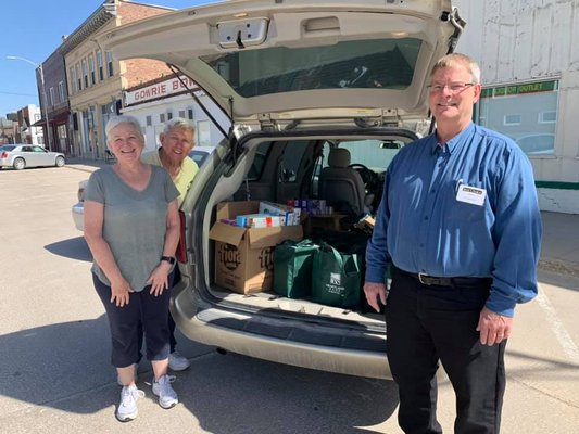 Market on Market by null