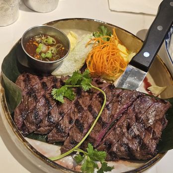 Thai Niyom - Thai Near Me - Queens, New York