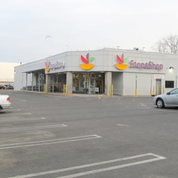Stop & Shop - Stop & Shop exterior. - Grocery Near Me - Bronx, New York Stop & Shop - Stop & Shop exterior. - Grocery Near Me - Bronx, New York