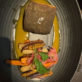 Water Grill - Bellevue - Salmon - Seafood Near Me - Bellevue, Washington