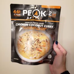 Sierra - Fancy camping meal: chicken coconut curry (add hot water)