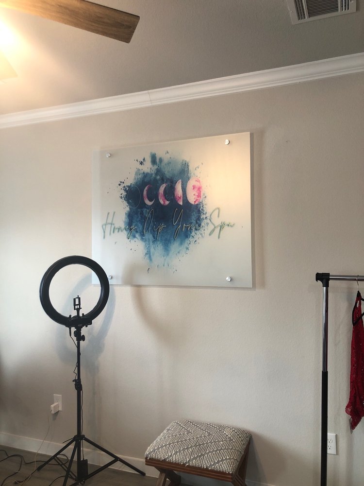 HONEY DIP YONI SPA Updated August 2024 16 Photos & 11 Reviews