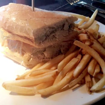 Bahama Breeze - Jerk chicken sandwich + fries - Bars Near Me - Wayne, New Jersey